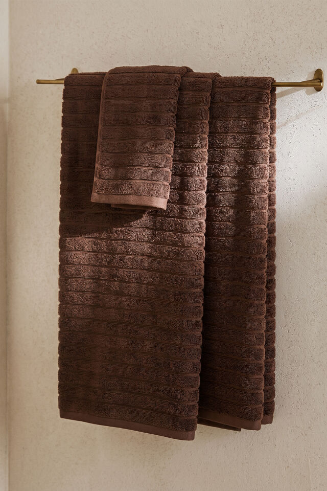 Phaselis Banyo Set 2'li El Havlu 50x90 cm ve 2'li Banyo Havlu 70x140 cm Kahverengi